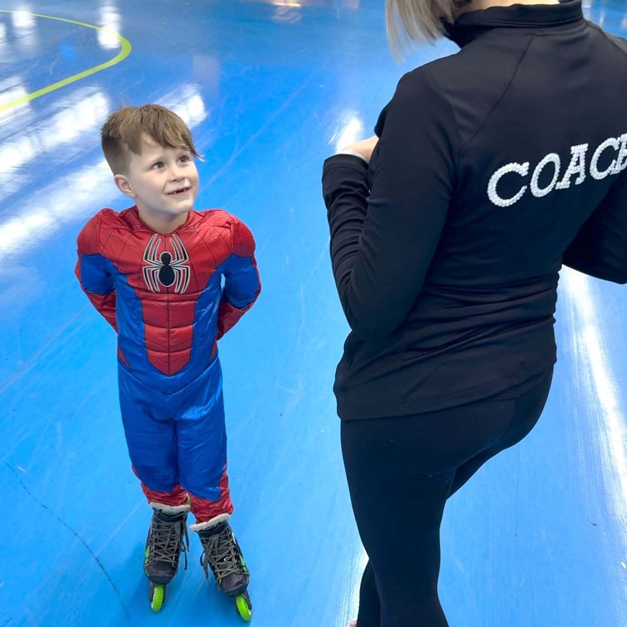 Learn to roller skate classes, young boy learning to roller skate, coach, mile high artistic skating club, artistic roller skating, best learn to roller skate class in Denver, Colorado